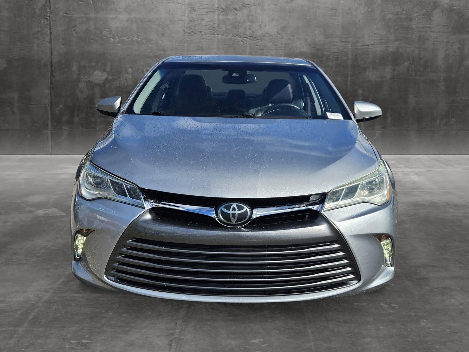 Used 2015 Toyota Camry XLE with VIN 4T1BK1FK8FU554868 for sale in Pinellas Park, FL