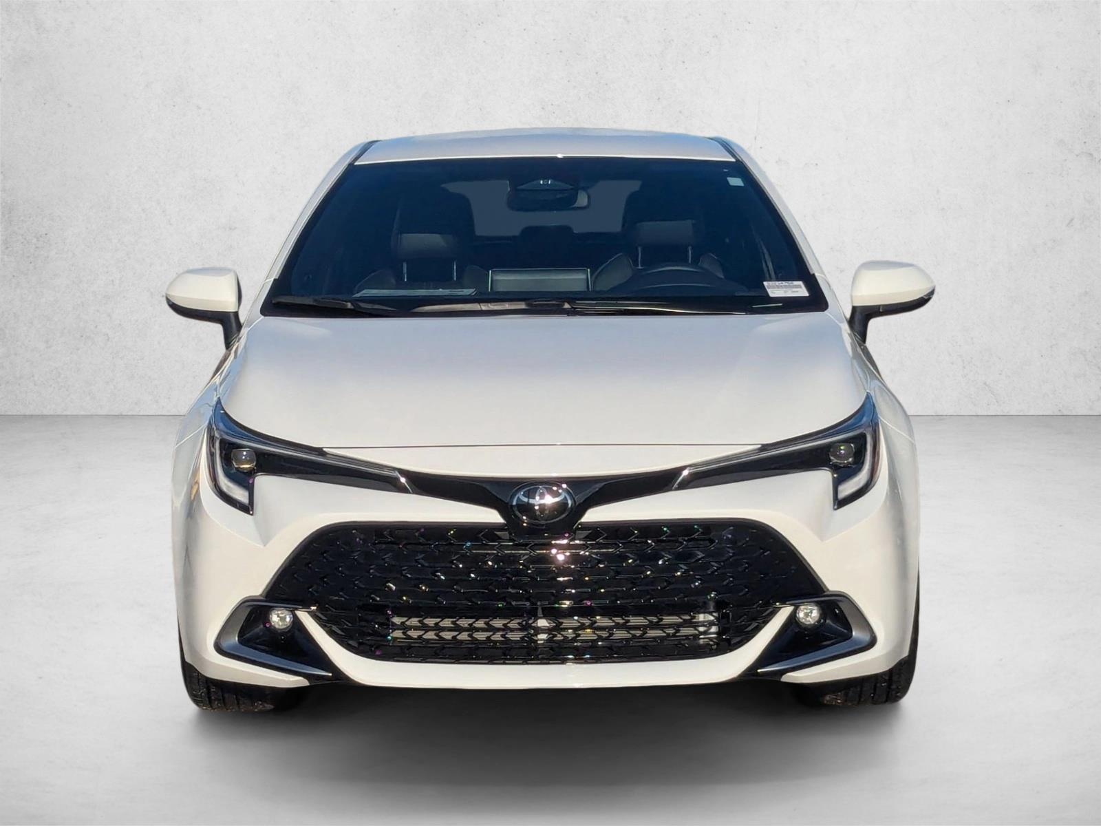 2025 Toyota Corolla XSE photo 2