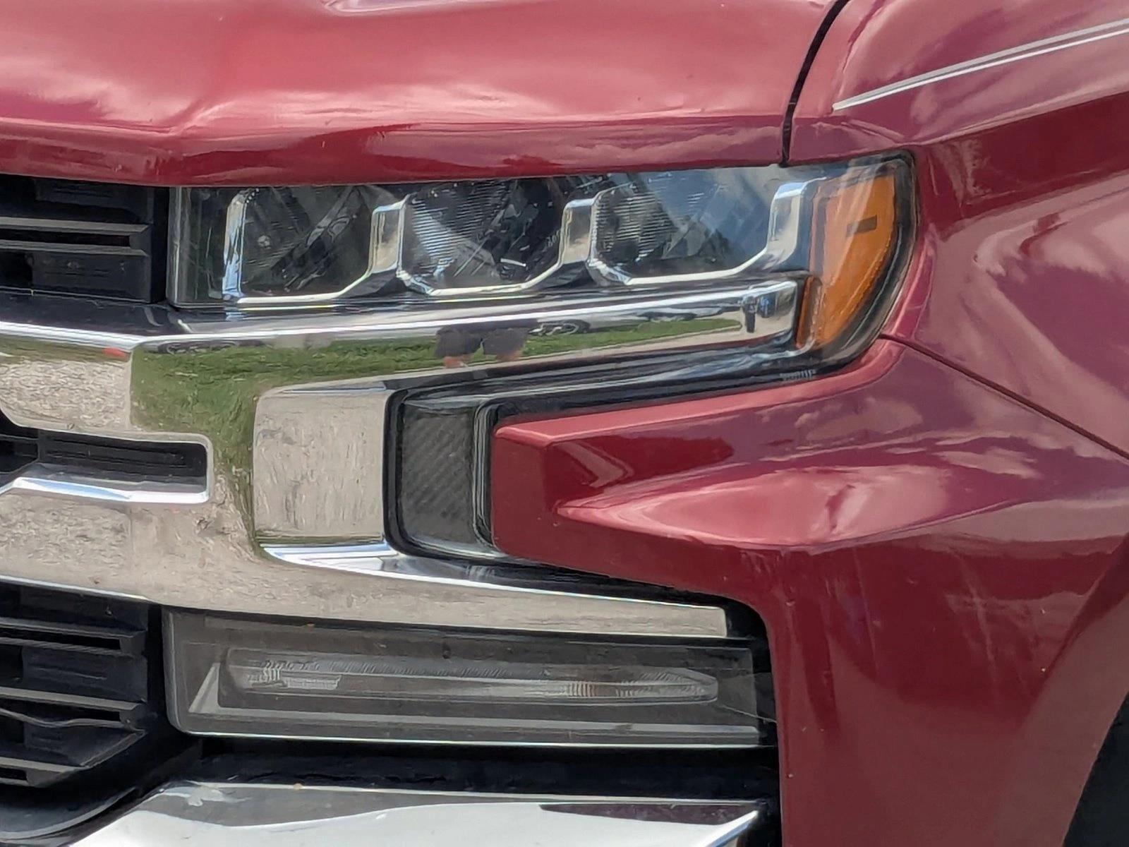 2019 Chevrolet Silverado 1500 LT photo 3