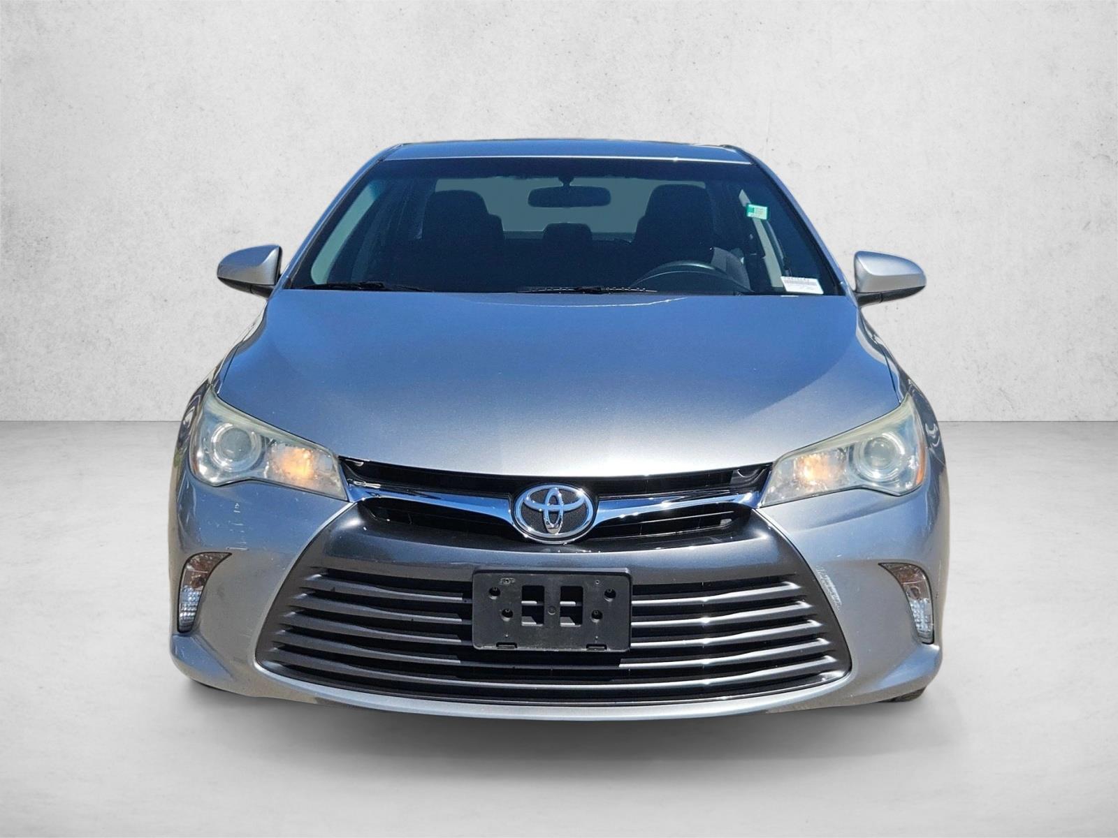 Used 2015 Toyota Camry LE with VIN 4T4BF1FK9FR476143 for sale in Pinellas Park, FL