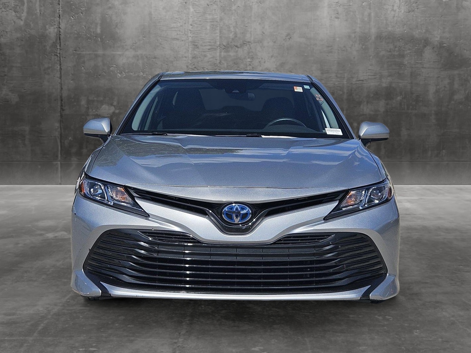 Used 2020 Toyota Camry LE with VIN 4T1C31AK5LU017119 for sale in Pinellas Park, FL