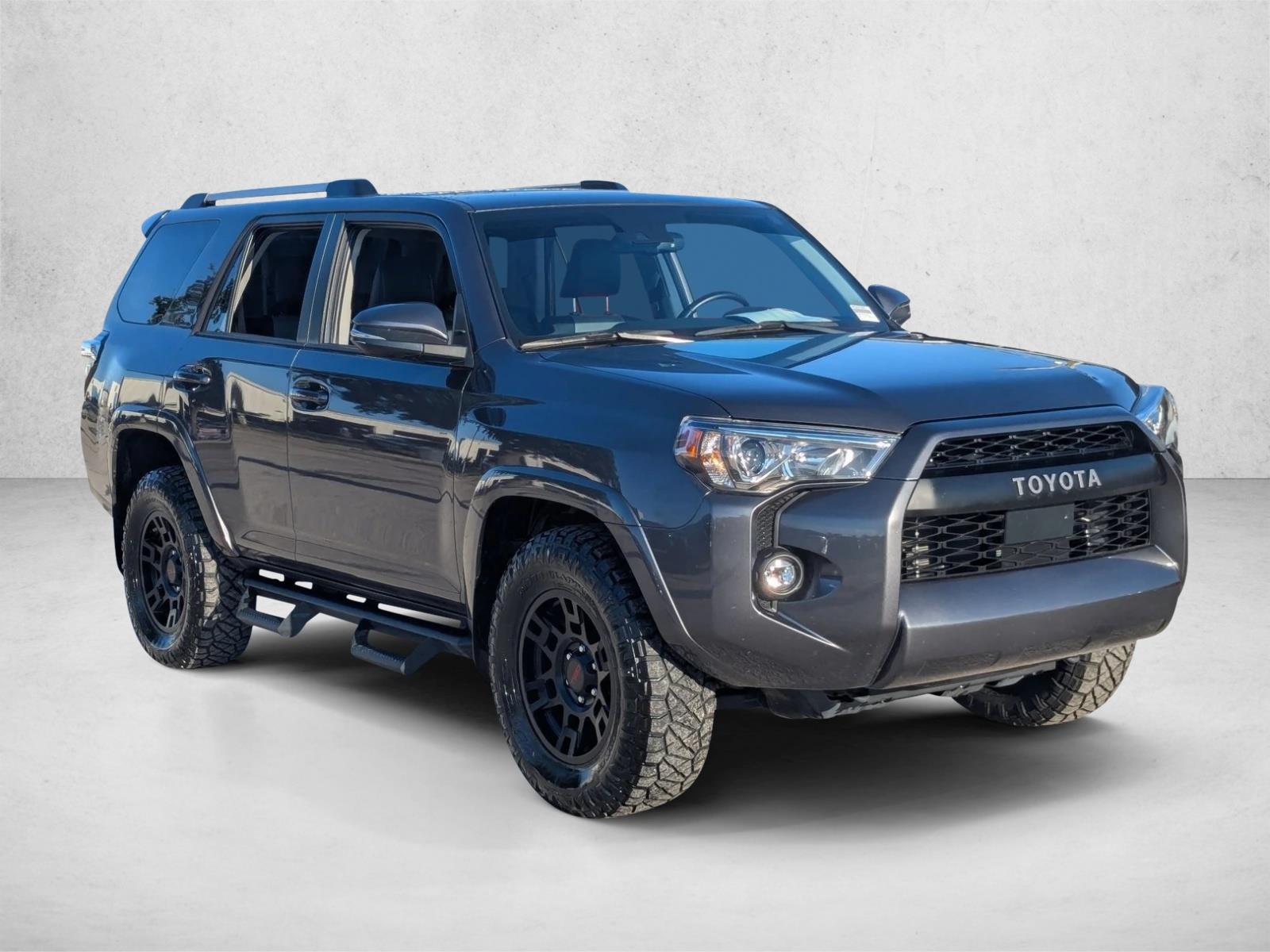 2023 Toyota 4Runner SR5 Premium 2WD photo 3