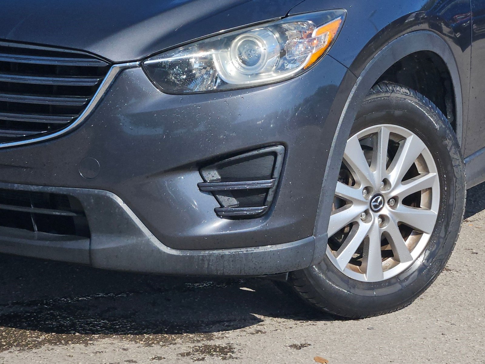 2016 Mazda CX-5 Sport photo 4