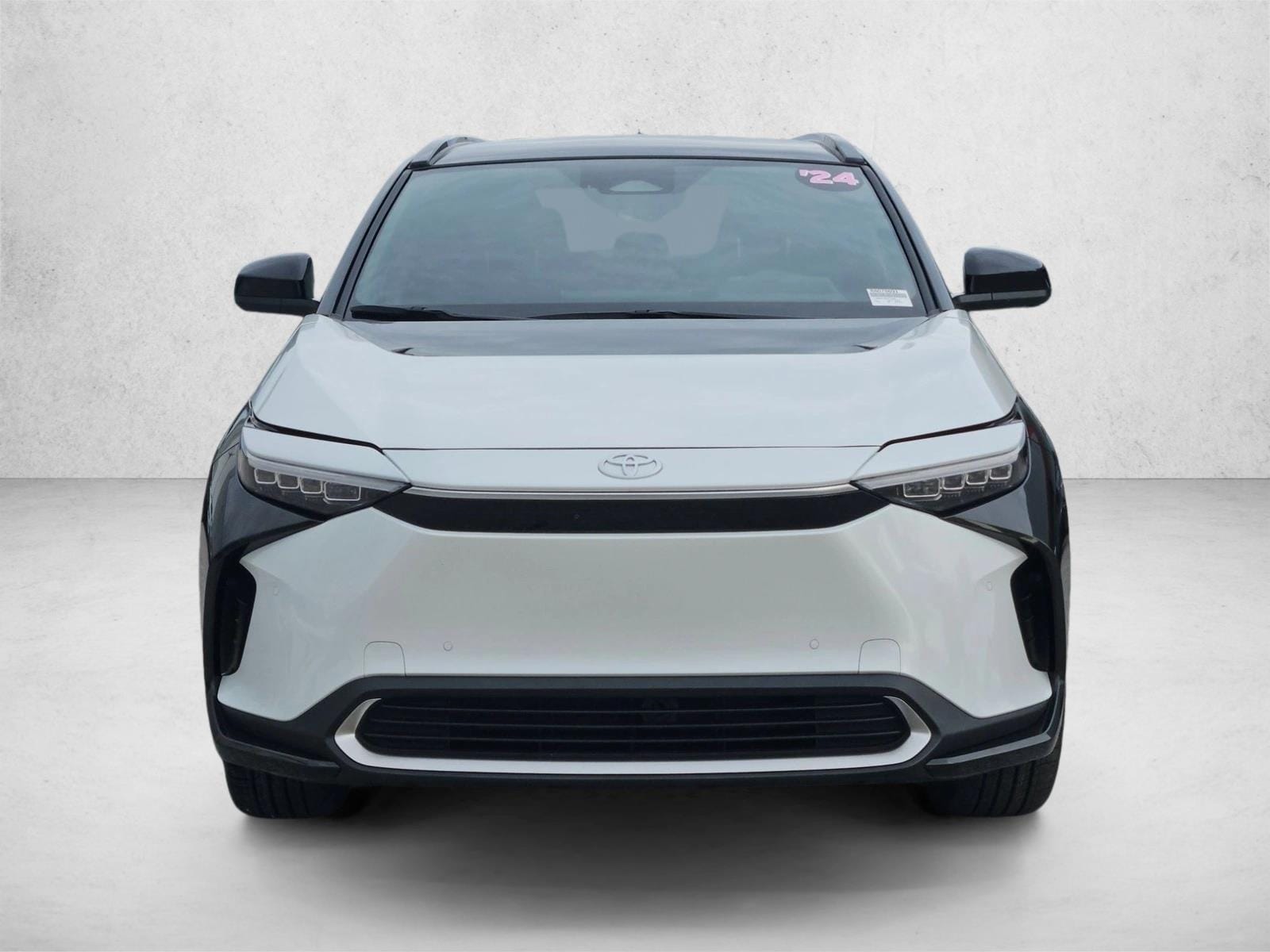 Used 2024 Toyota bZ4X Limited with VIN JTMABACA8RA075691 for sale in Pinellas Park, FL