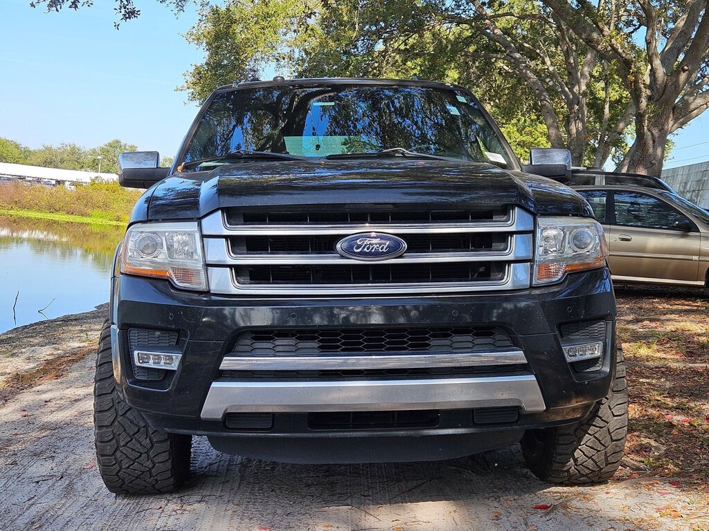 Used 2017 Ford Expedition Platinum SUV