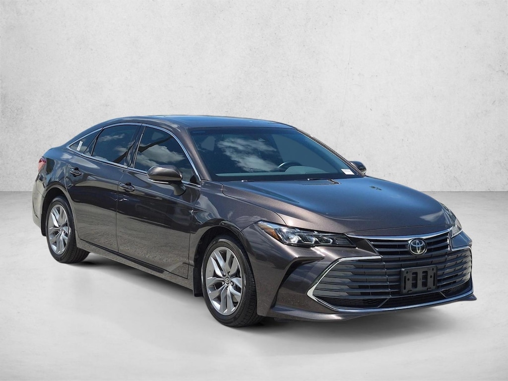 Used 2020 Toyota Avalon XLE Sedan