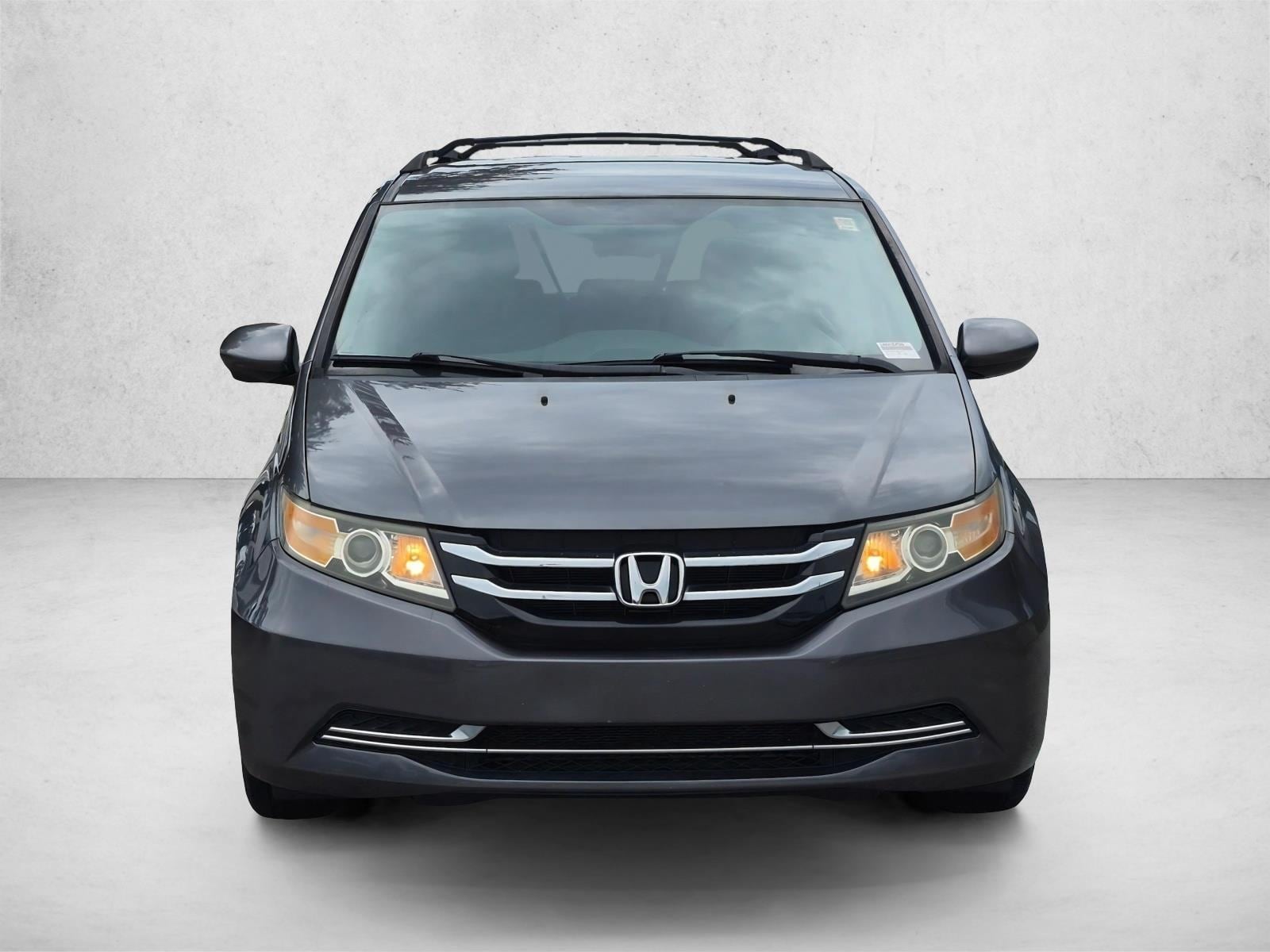 Used 2016 Honda Odyssey SE with VIN 5FNRL5H35GB048499 for sale in Pinellas Park, FL
