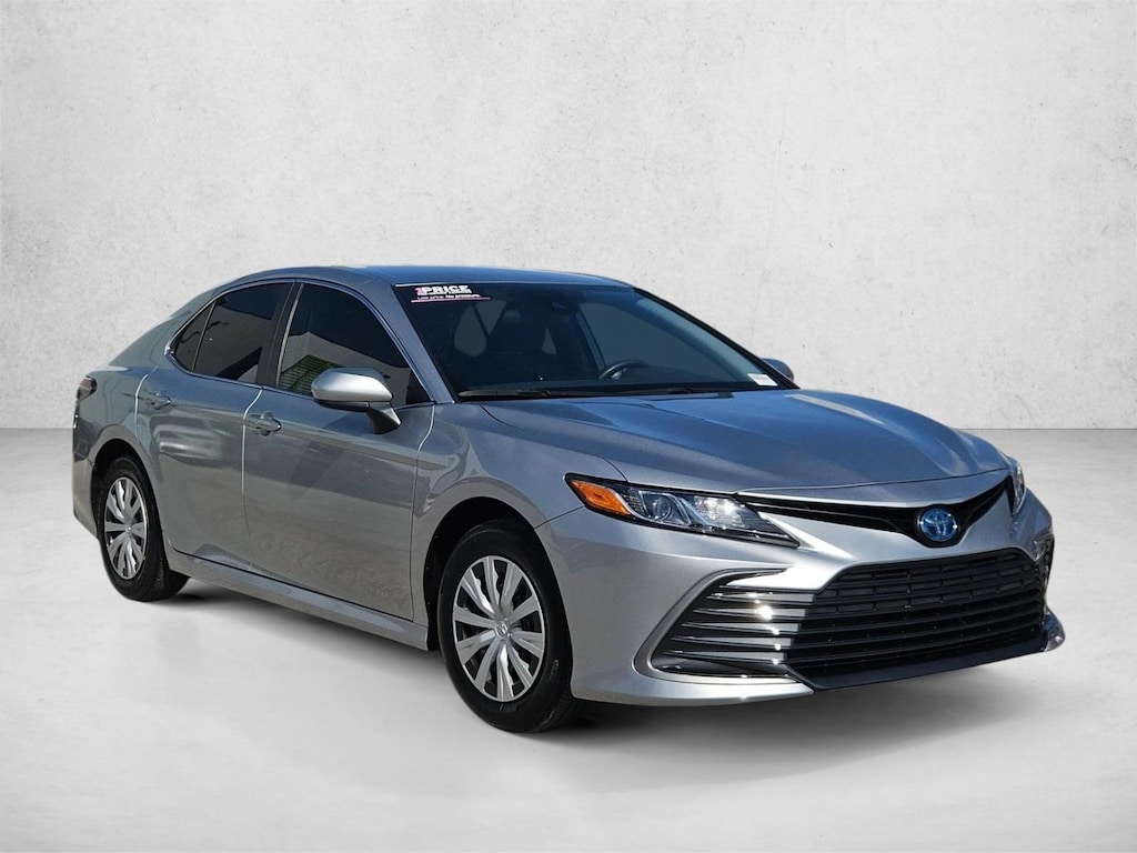 Certified 2022 Toyota Camry Hybrid LE Sedan