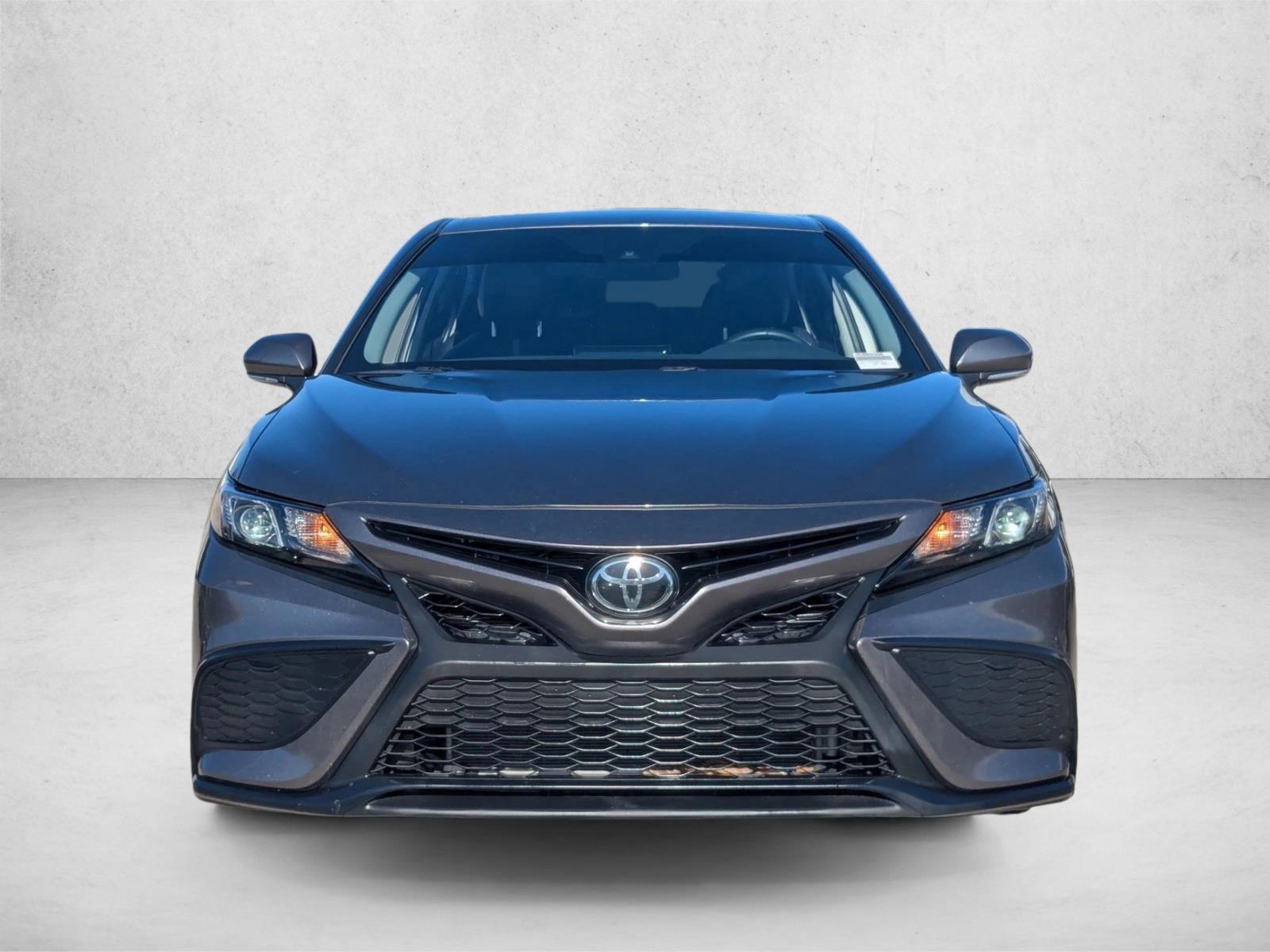 2024 Toyota Camry SE photo 2