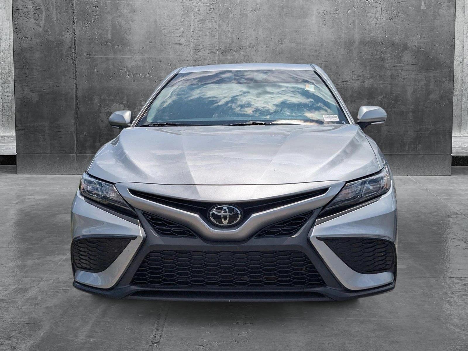 Certified 2022 Toyota Camry SE with VIN 4T1G11AKXNU665419 for sale in Pinellas Park, FL