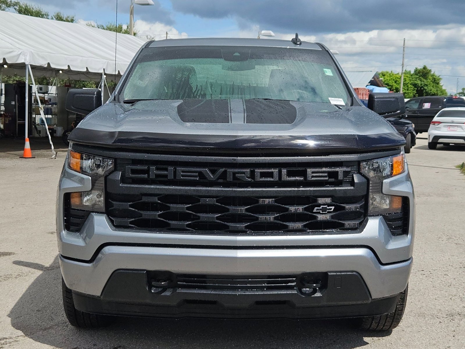 2025 Chevrolet Silverado 1500 Custom Rally Edition photo 2
