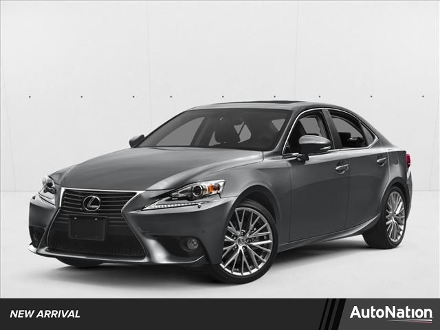 2015 Lexus IS 350's photo