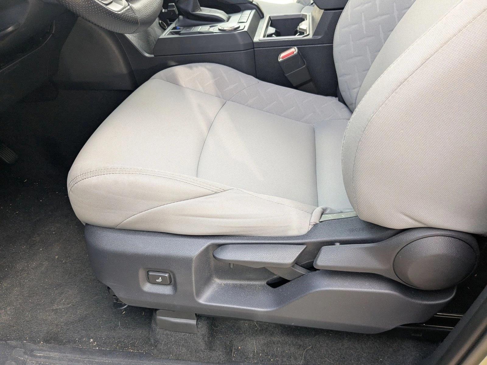 2024 Toyota Tacoma SR5 Double Cab photo 4