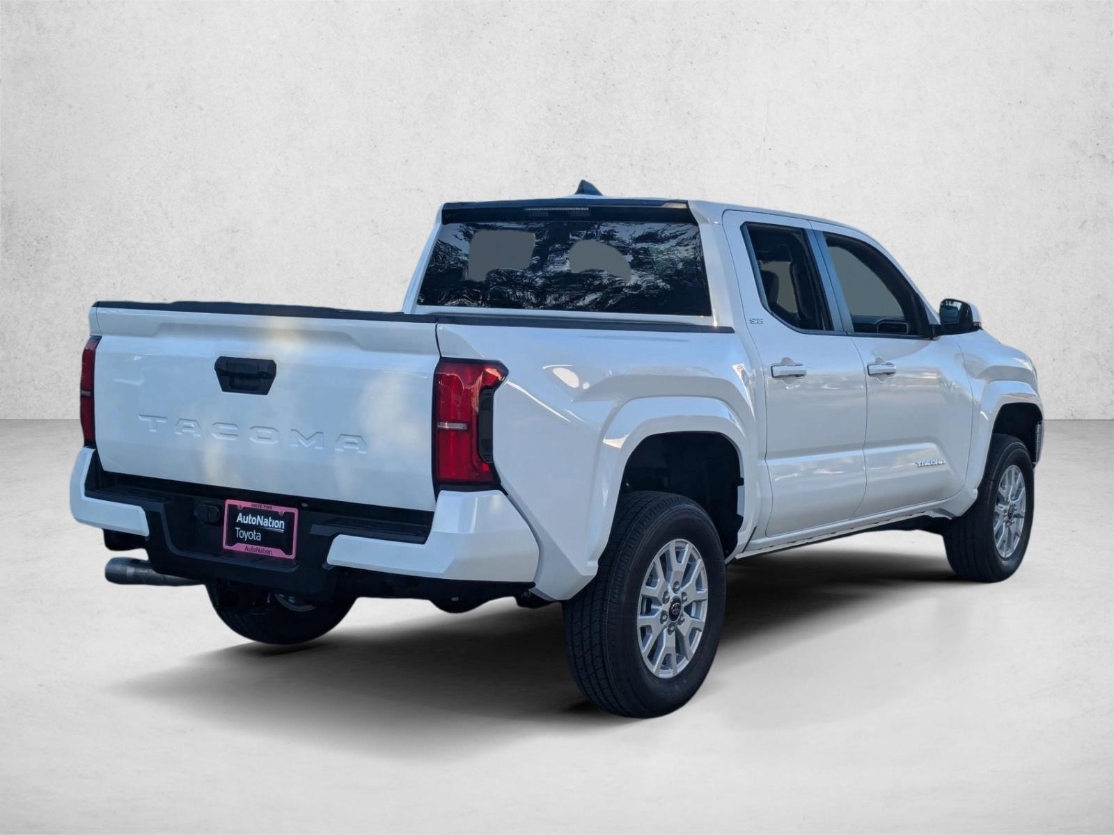 2024 Toyota Tacoma SR5 Double Cab photo 2