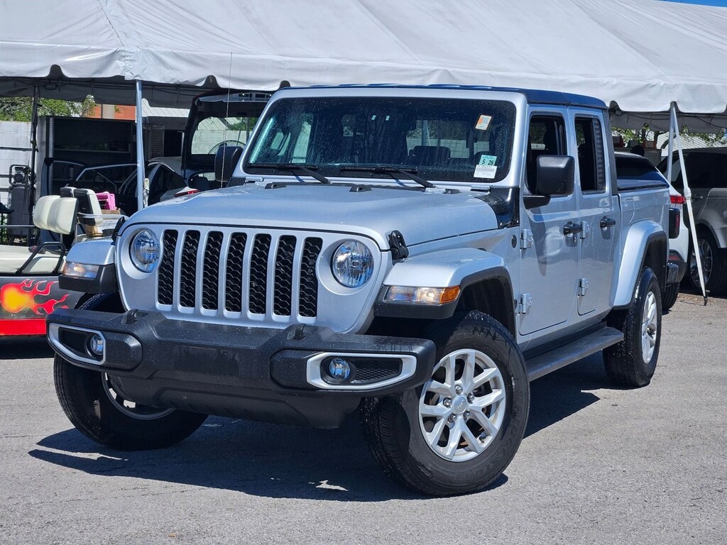Used 2023 Jeep Gladiator Sport Truck Crew Cab