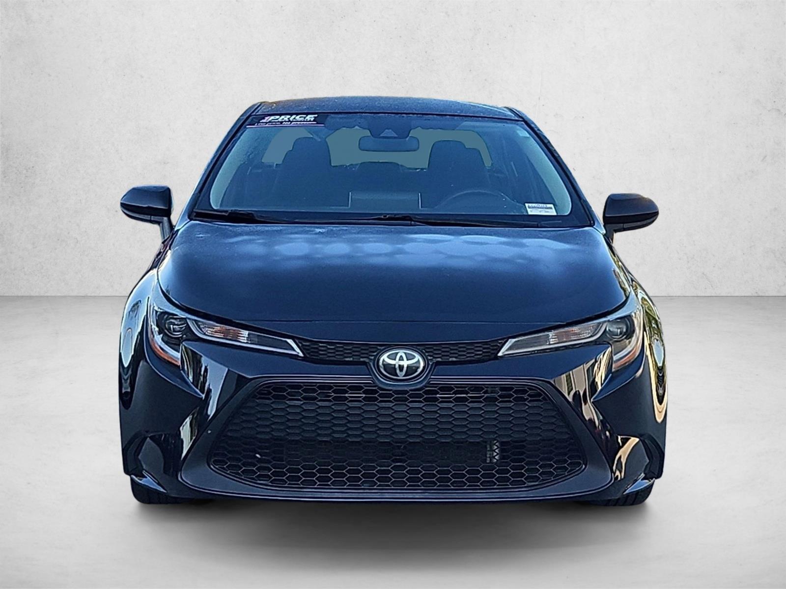 Used 2020 Toyota Corolla LE with VIN JTDEPRAE5LJ109326 for sale in Pinellas Park, FL