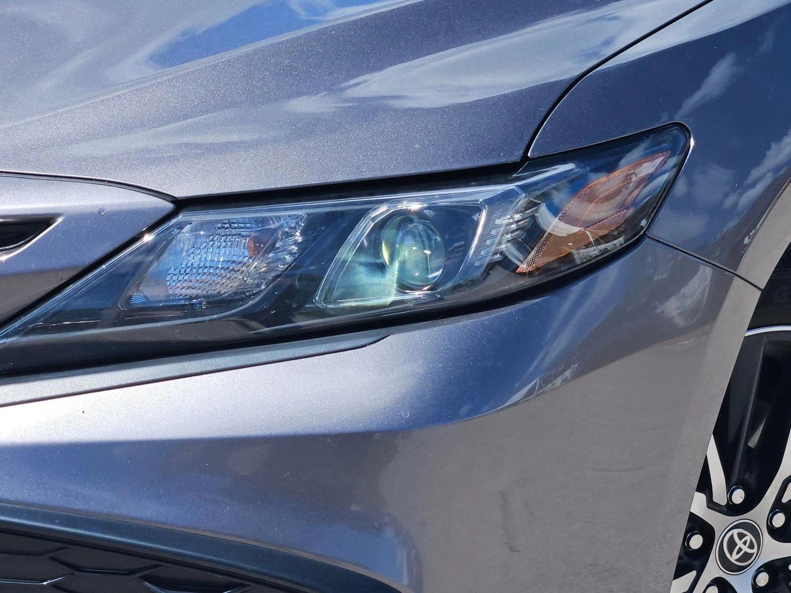2024 Toyota Camry SE photo 4