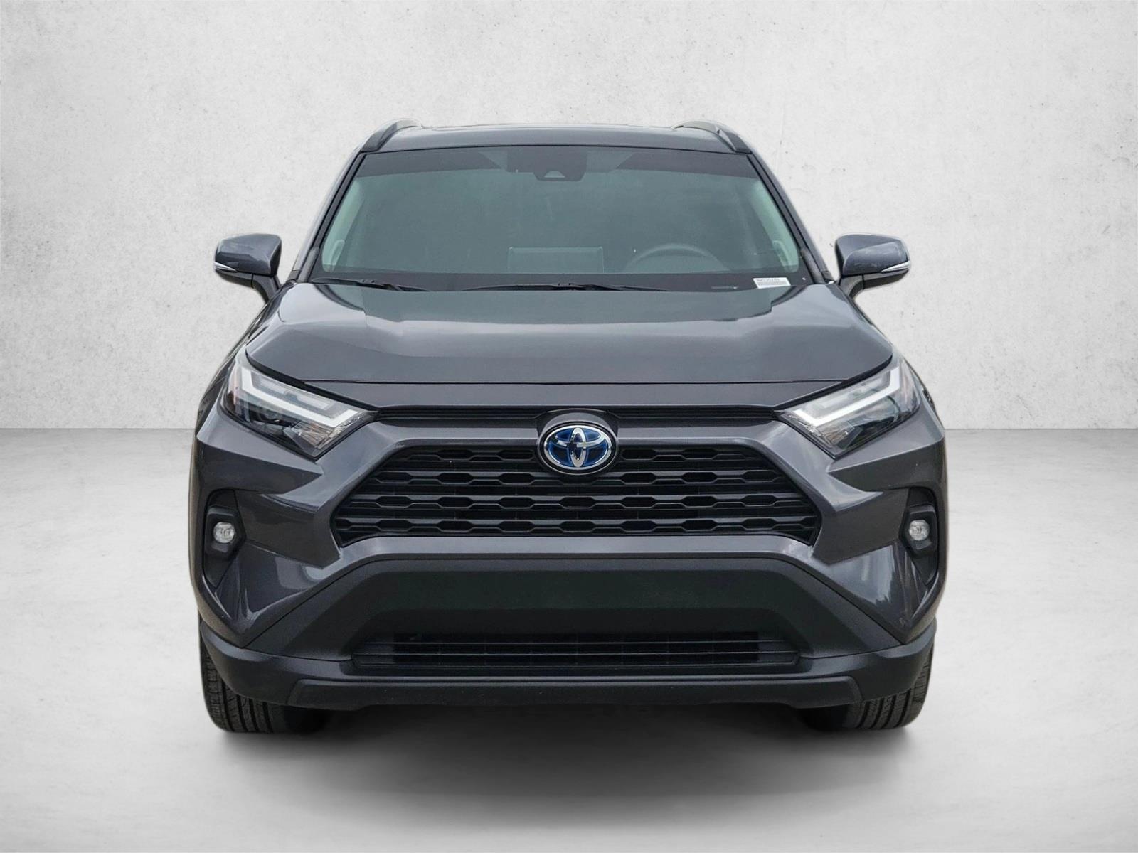 2022 Toyota RAV4 Hybrid XLE Premium photo 2