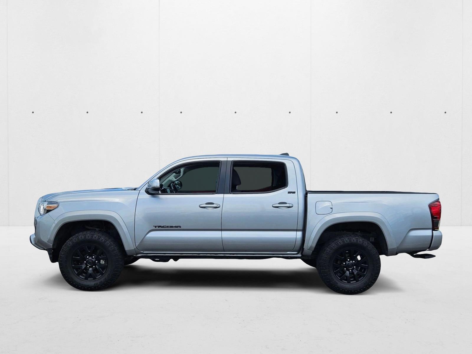 2023 Toyota Tacoma 4x4 SR5 Double Cab V6 photo 3