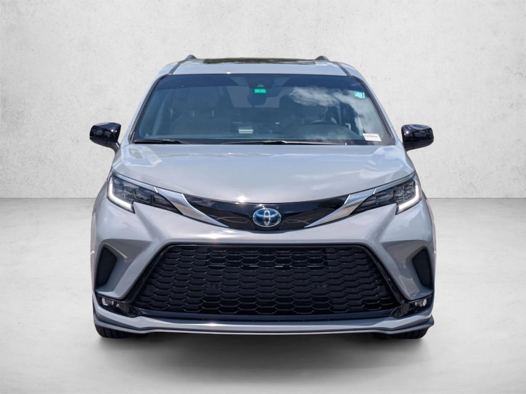 Used 2024 Toyota Sienna XSE 7 Passenger Van Passenger Van