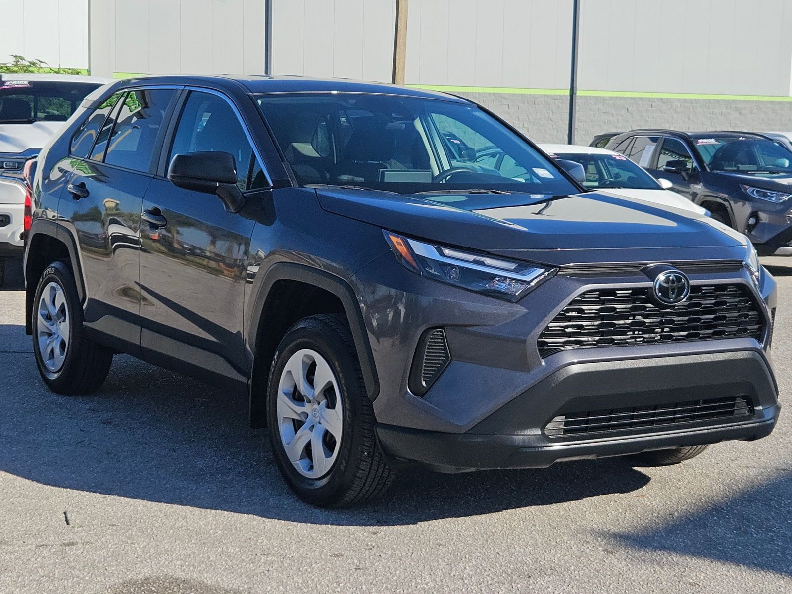 2025 Toyota RAV4 LE photo 3