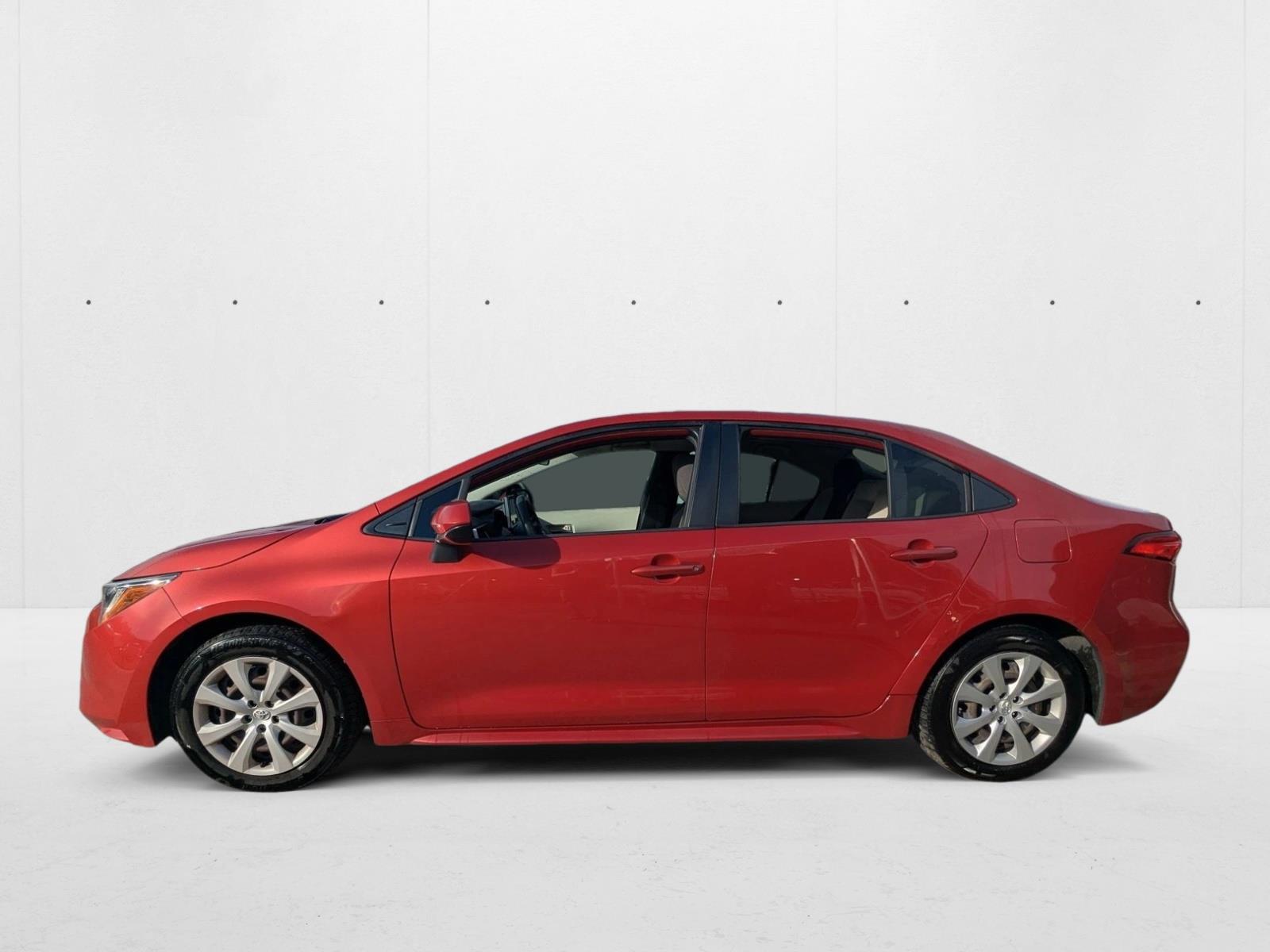 2021 Toyota Corolla LE photo 4