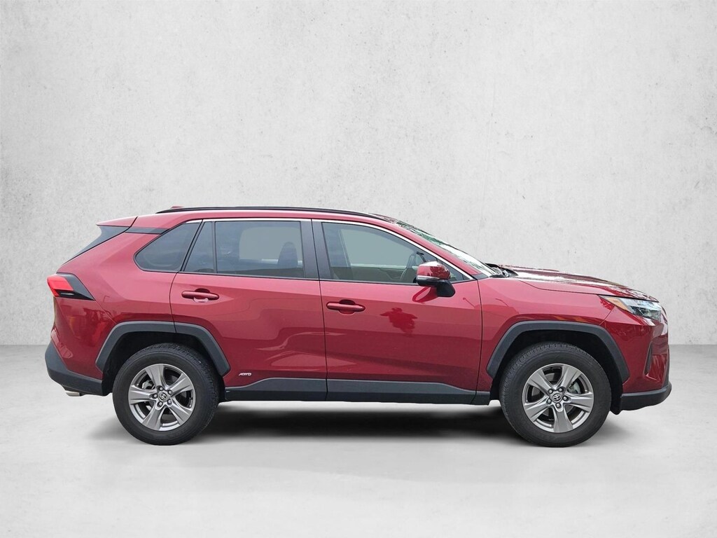Used 2024 Toyota RAV4 Hybrid XLE SUV