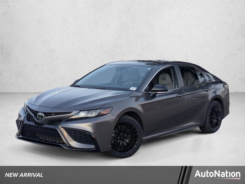 Certified 2022 Toyota Camry SE Sedan