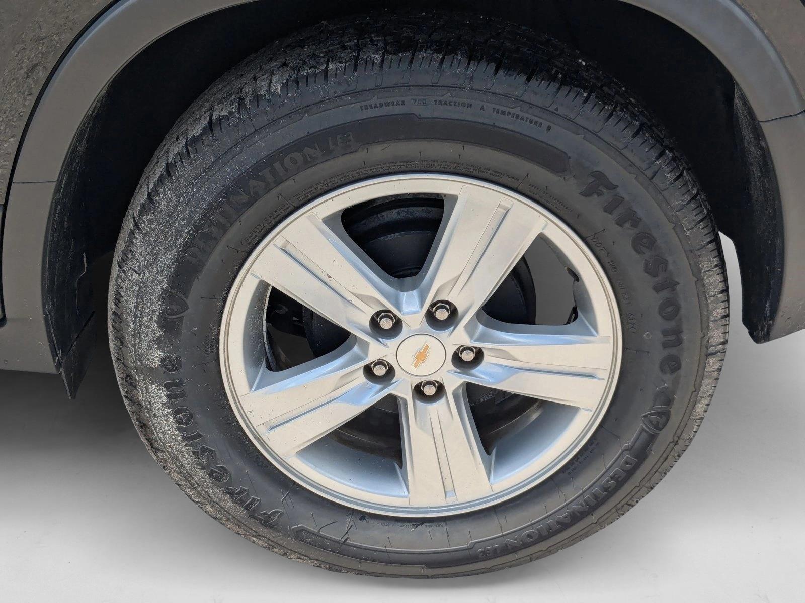 2022 Chevrolet Trax LS photo 4