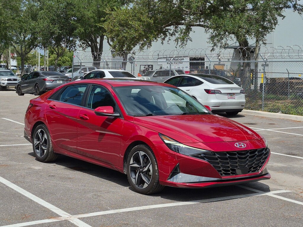 Used 2022 Hyundai Elantra Hybrid Limited Sedan