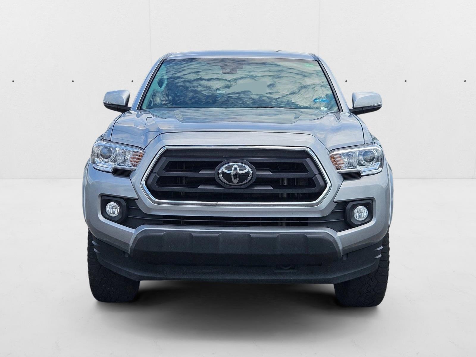 2023 Toyota Tacoma 4x4 SR5 Double Cab V6 photo 2