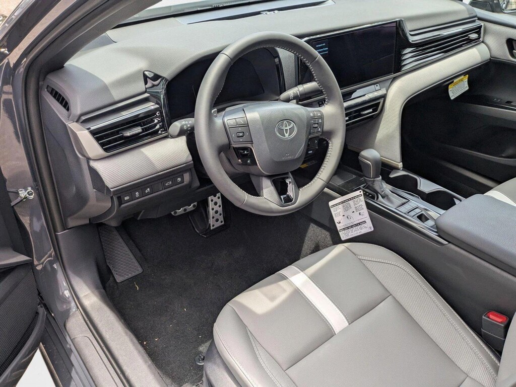 Used 2025 Toyota Camry SE Sedan