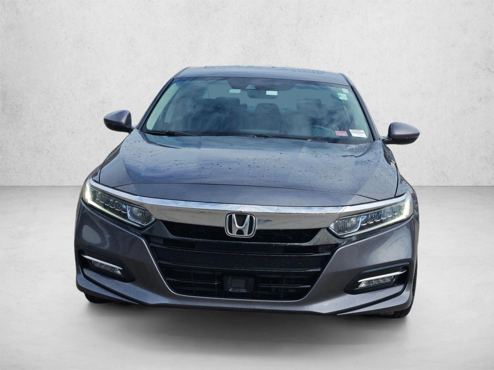 2018 Honda Accord Hybrid EX-L photo 2
