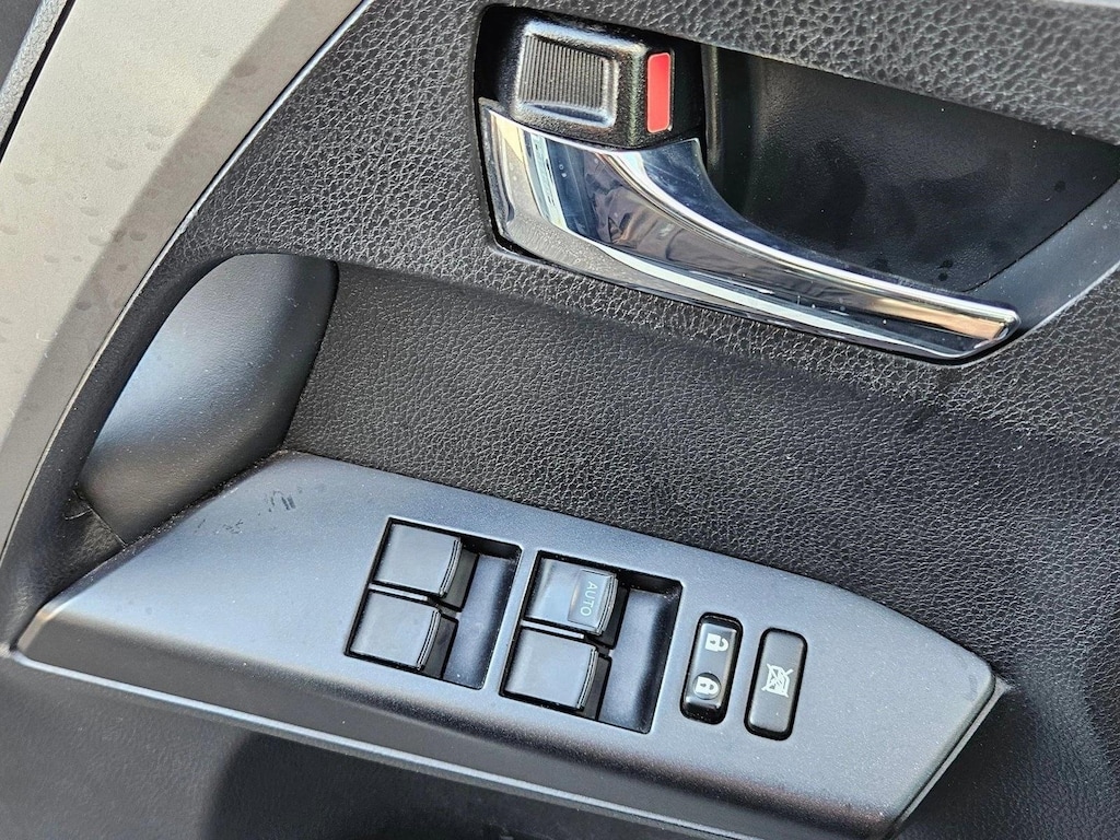 Used 2018 Toyota RAV4 XLE SUV