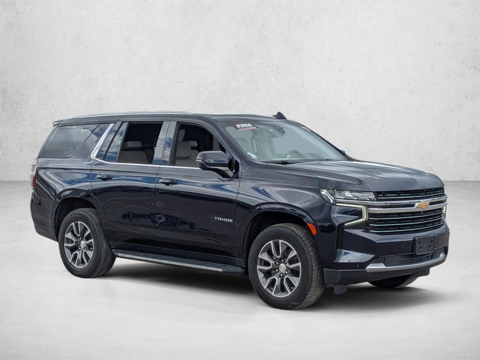 2021 Chevrolet Tahoe LT photo 3