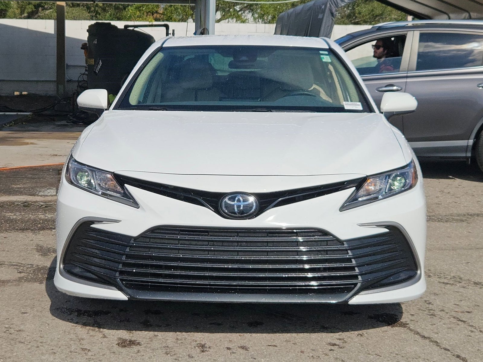 2023 Toyota Camry LE SE photo 2
