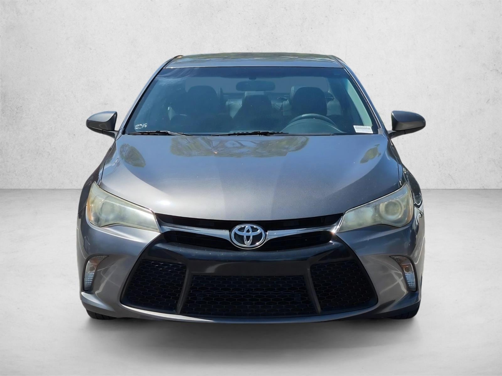Used 2017 Toyota Camry SE with VIN 4T1BF1FK4HU743461 for sale in Pinellas Park, FL