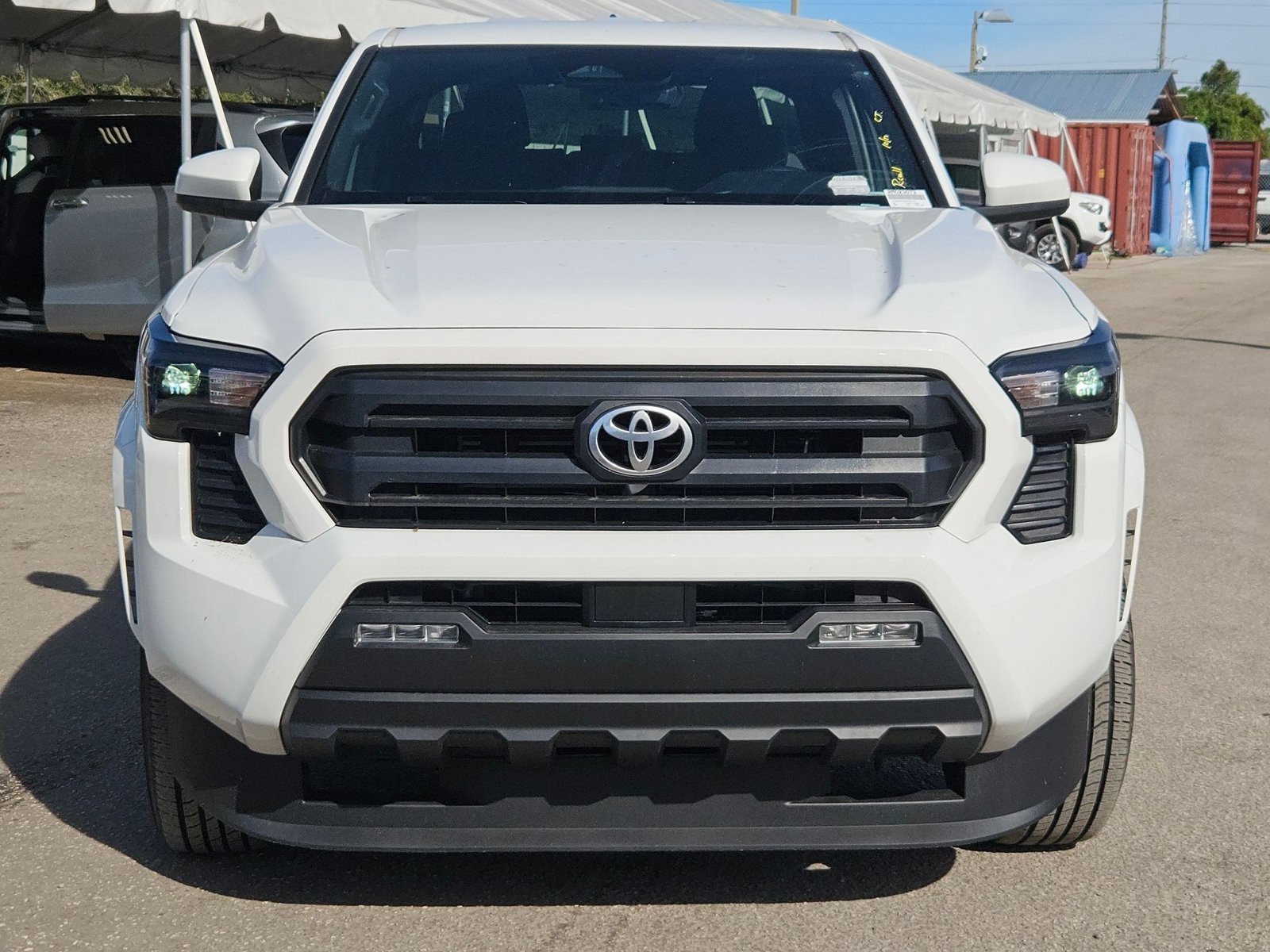 2024 Toyota Tacoma SR5 Double Cab photo 2