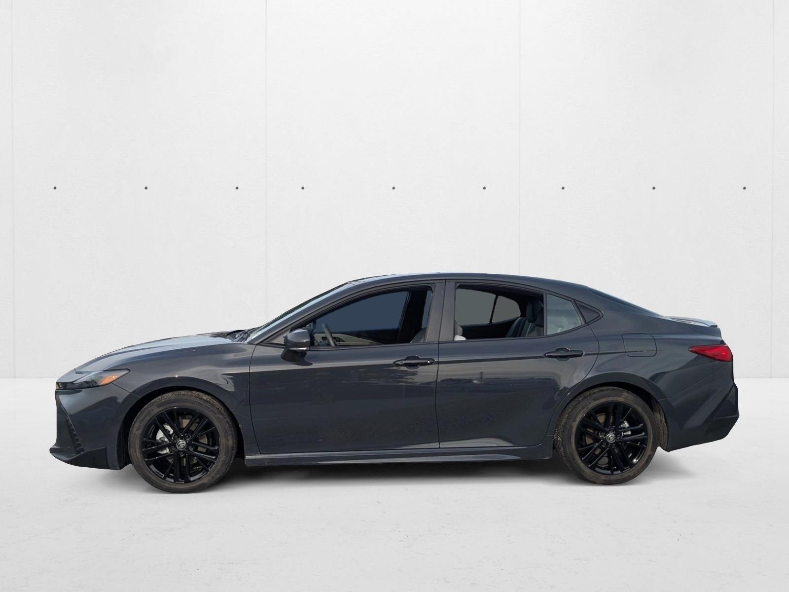 2025 Toyota Camry SE photo 2