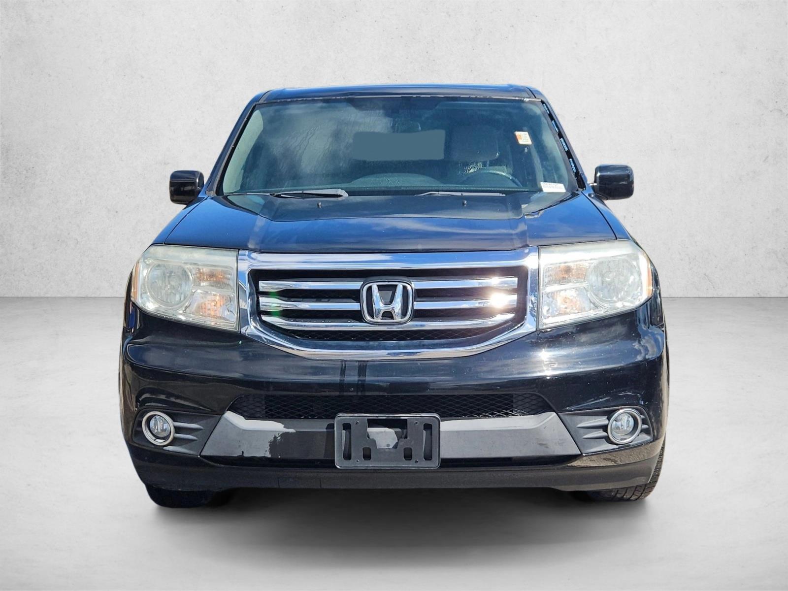 2014 Honda Pilot EX photo 2