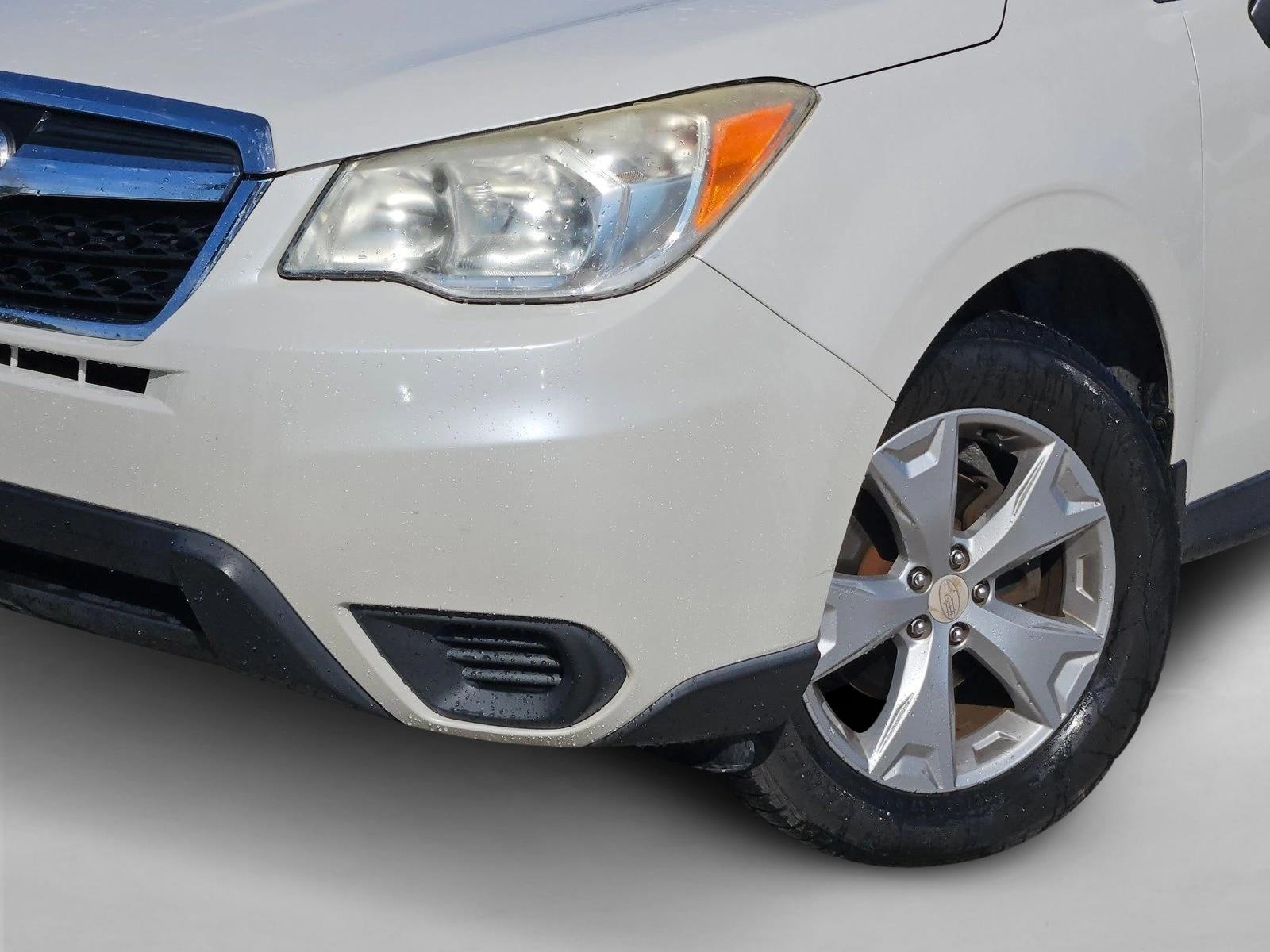 2014 Subaru Forester 2.5i Premium photo 4