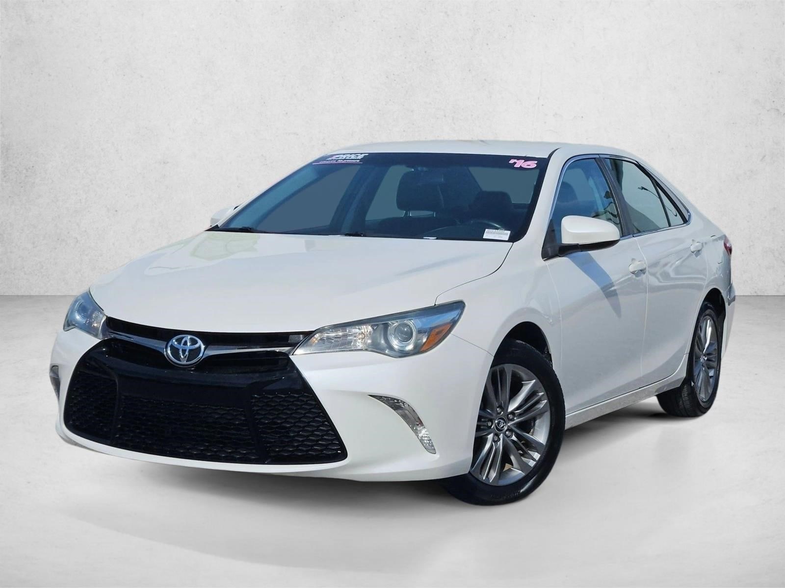 2016 Toyota Camry Special Edition