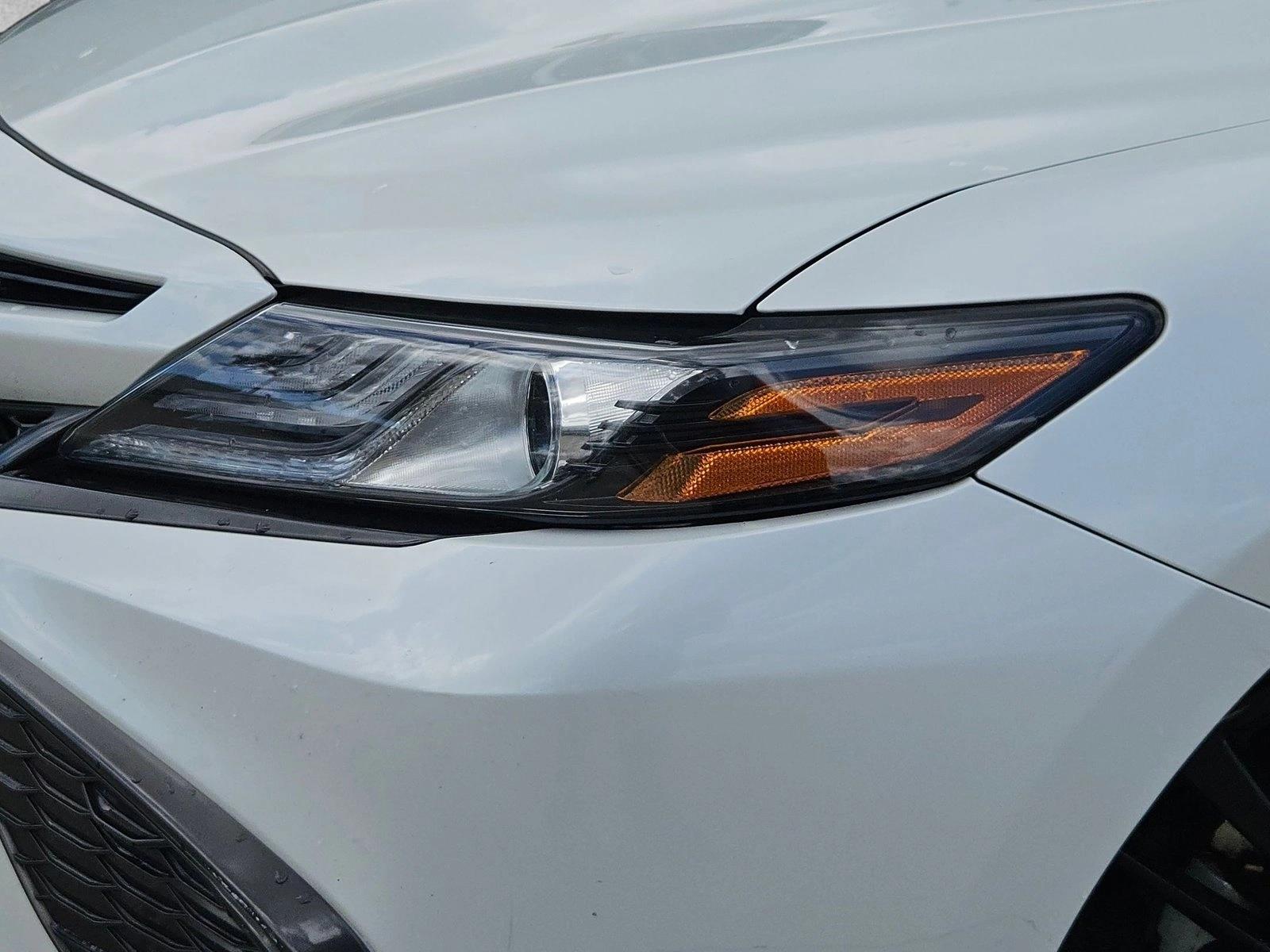 2021 Toyota Camry XSE photo 4