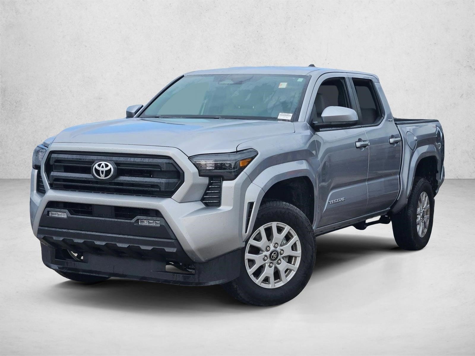 2025 Toyota Tacoma SR5's photo