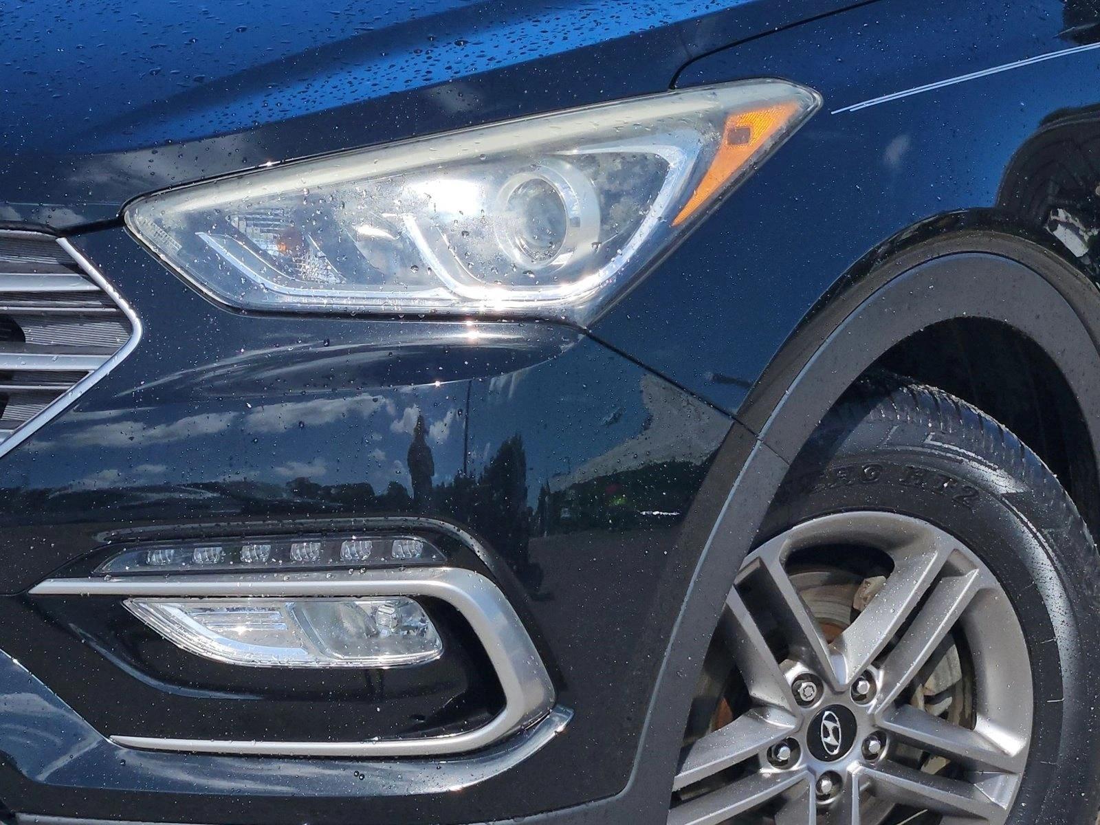 2017 Hyundai Santa Fe Sport photo 4