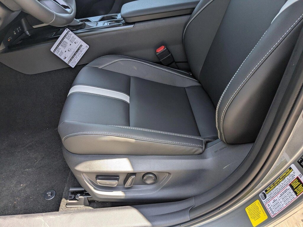 Used 2025 Toyota Camry SE Sedan