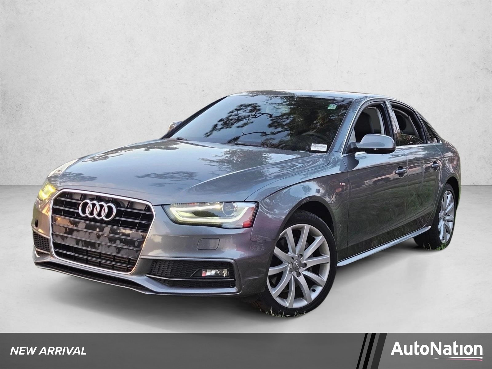 2014 Audi A4 2.0T FWD multitronic Premium's photo