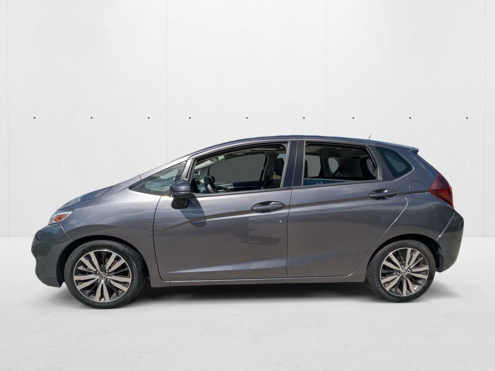 Used 2015 Honda Fit EX-L with VIN 3HGGK5H81FM767850 for sale in Pinellas Park, FL