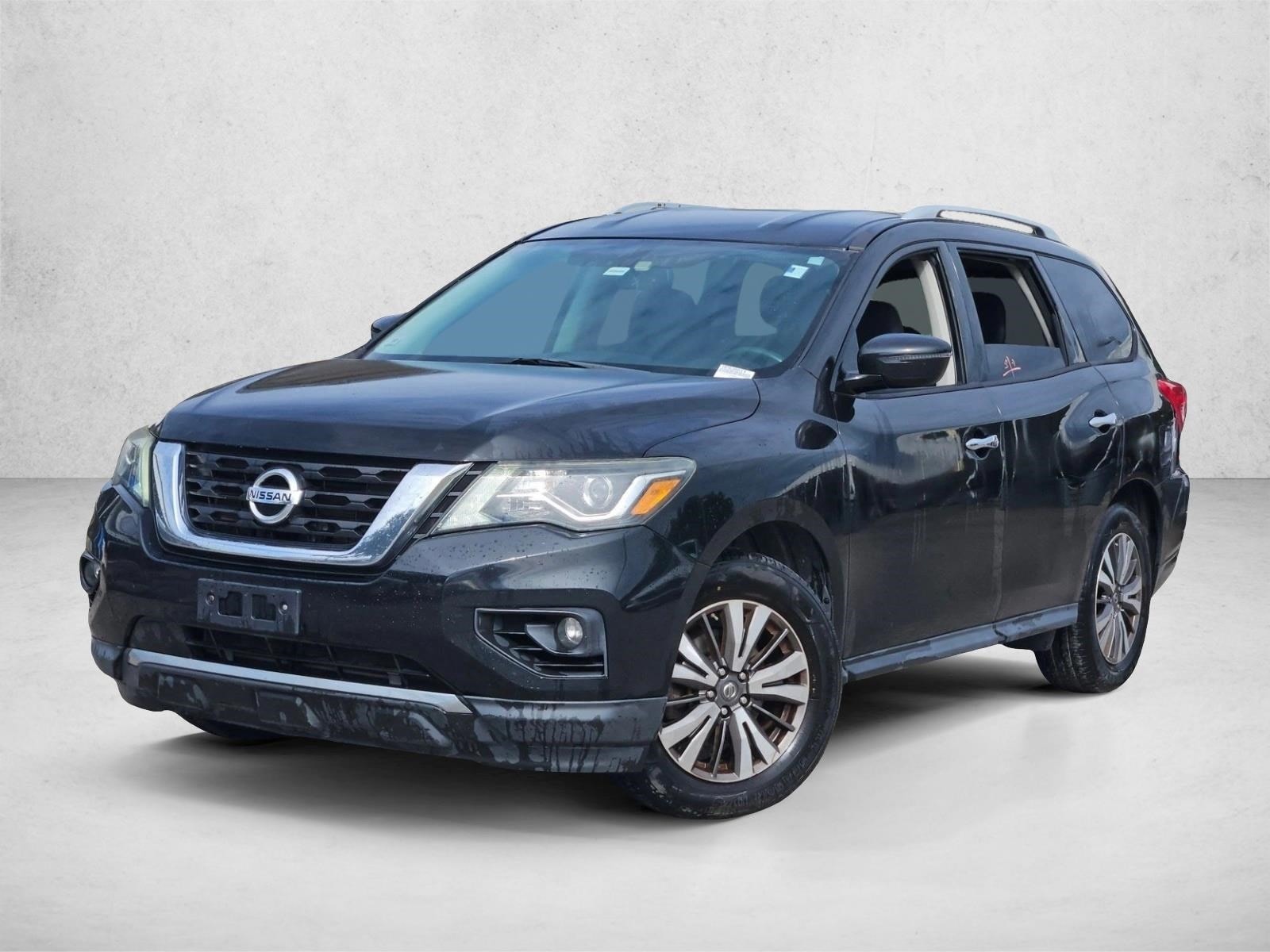 2017 Nissan Pathfinder SV