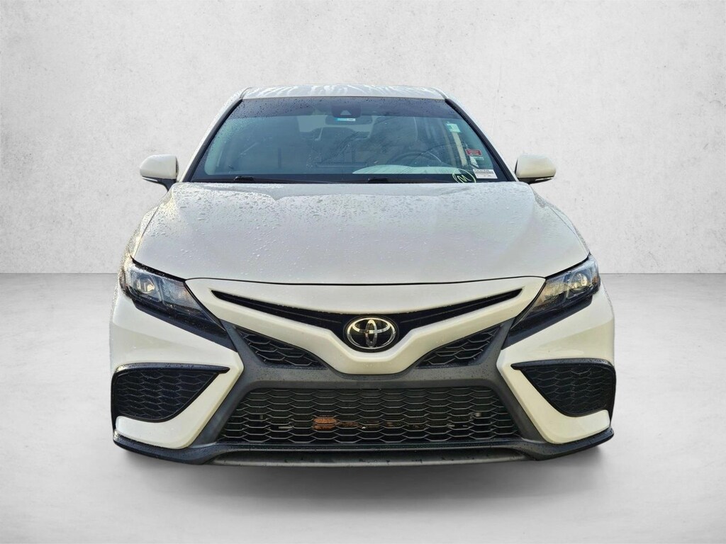 Used 2023 Toyota Camry SE Sedan